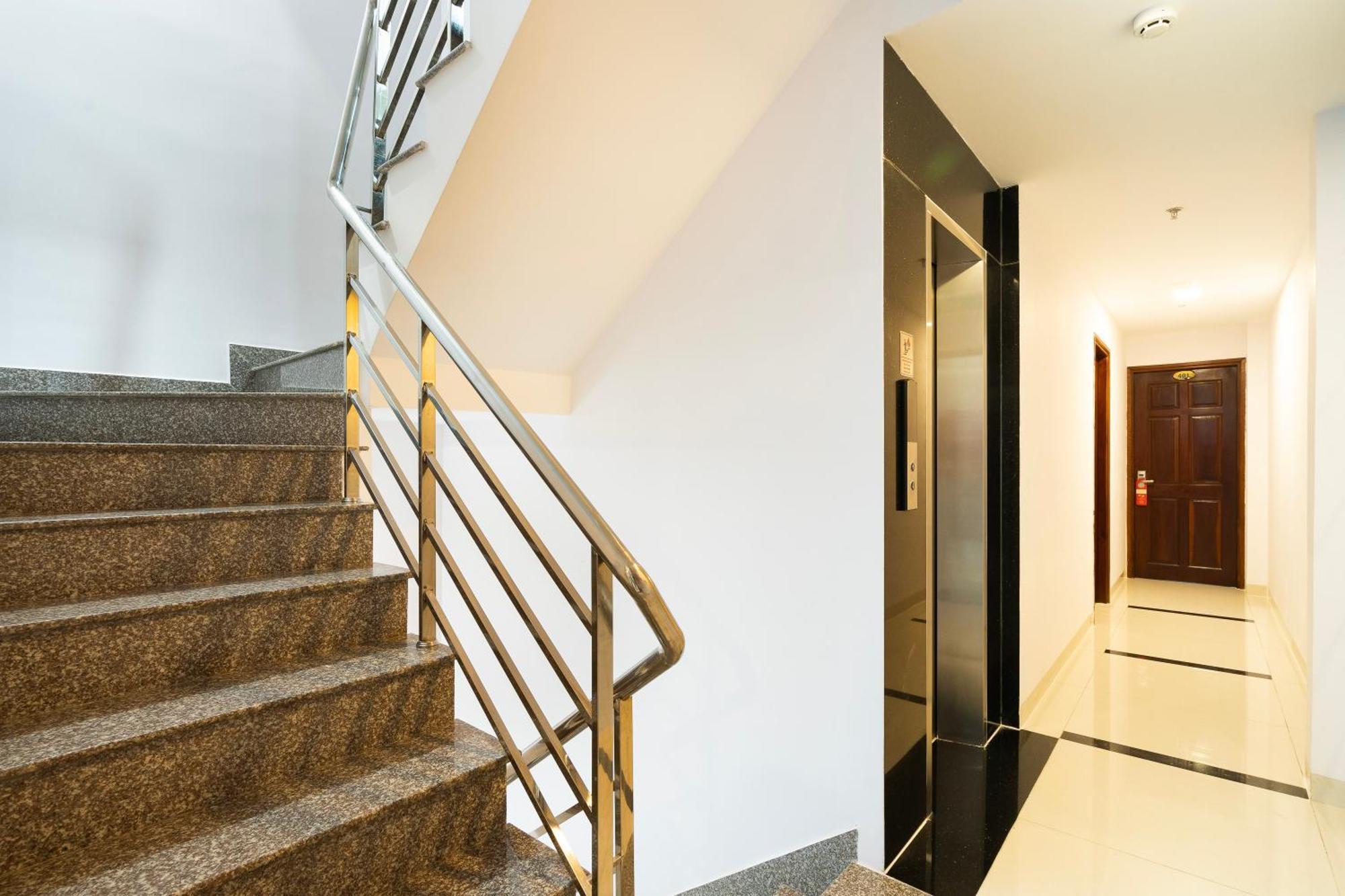 Hoang Luxury Hotel Dist 1 Ho Chi Minh エクステリア 写真