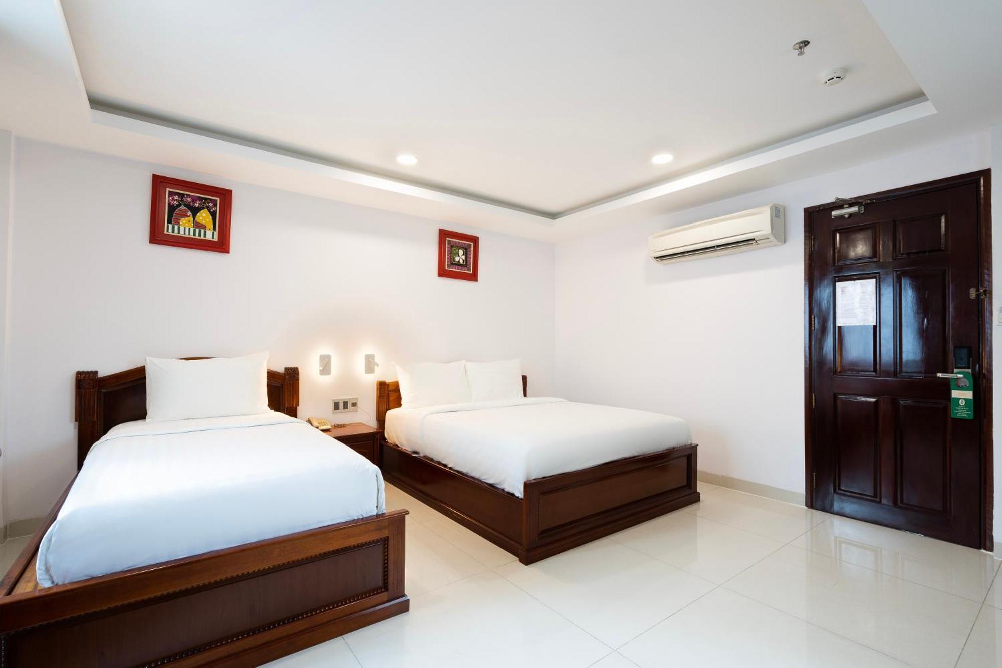 Hoang Luxury Hotel Dist 1 Ho Chi Minh エクステリア 写真