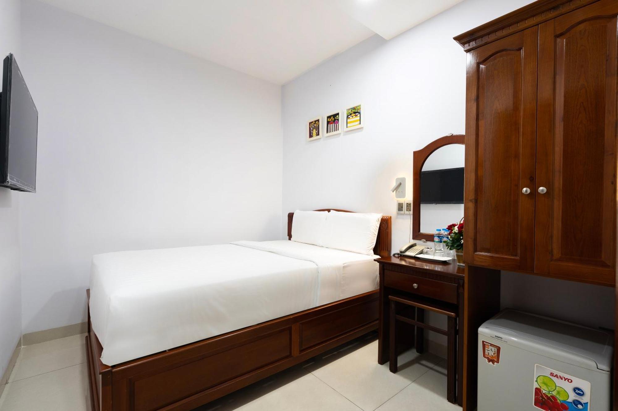 Hoang Luxury Hotel Dist 1 Ho Chi Minh エクステリア 写真