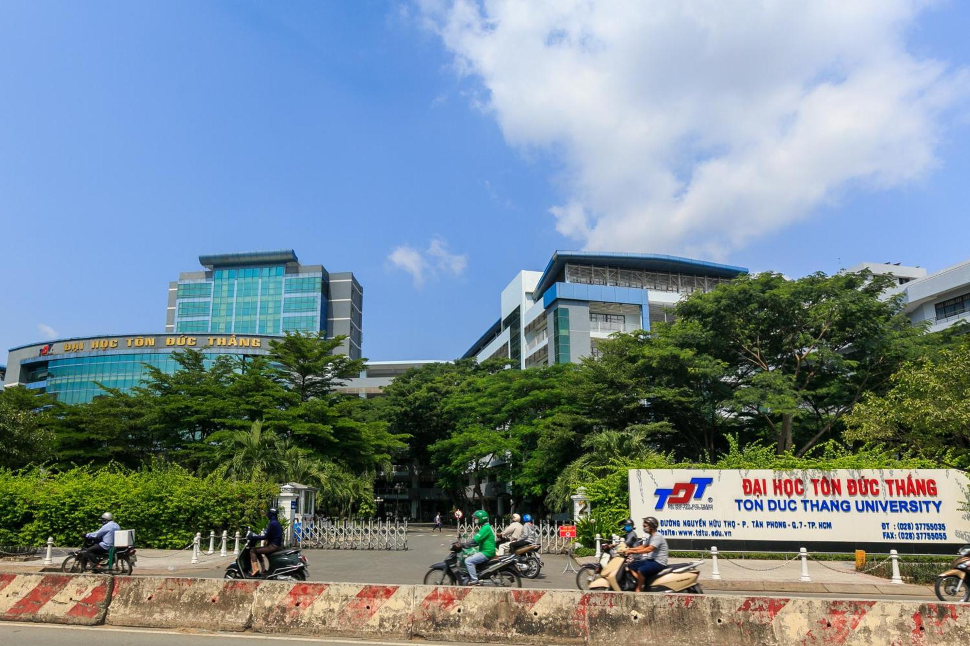 Hoang Luxury Hotel Dist 1 Ho Chi Minh エクステリア 写真